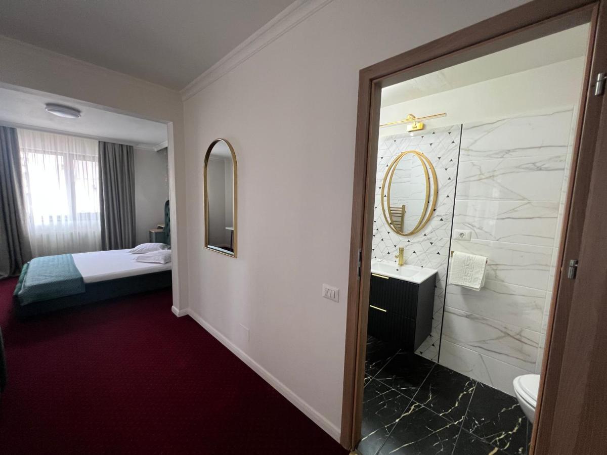 Eden Boutique Accommodation Bukarest Exterior foto